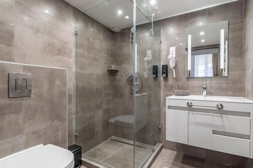 Larina Residence Budapest 0*,