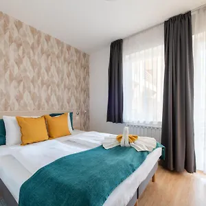 3* Lägenhetshotell Prince Apartments